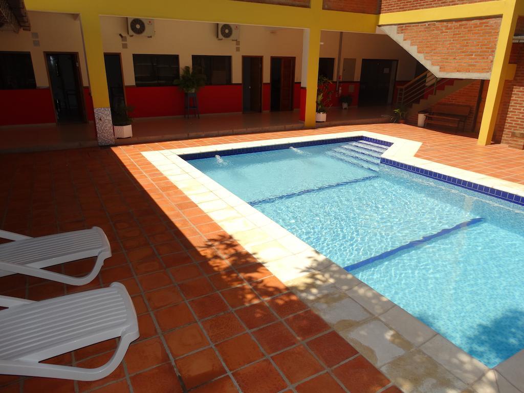 Terwindt Hotel Encarnación Exterior foto