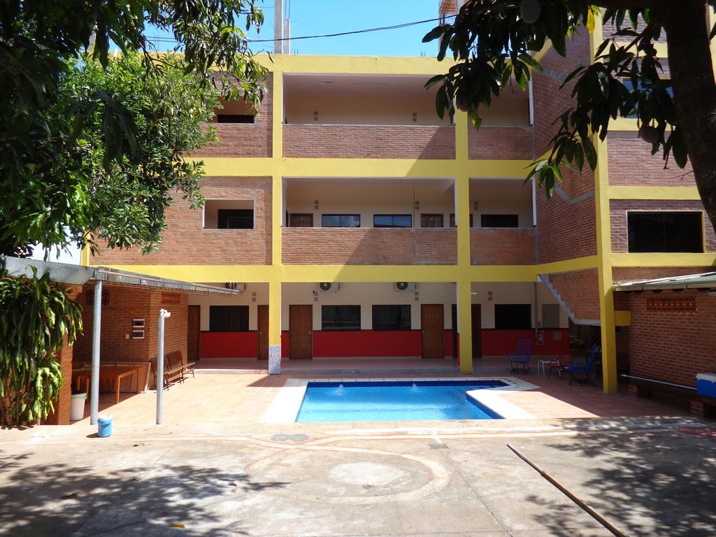 Terwindt Hotel Encarnación Exterior foto